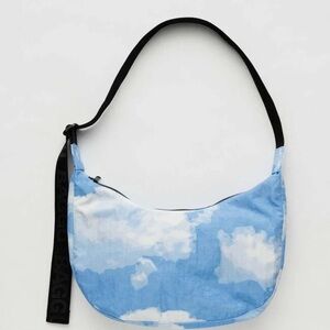 Baggu Medium Crescent - Clouds